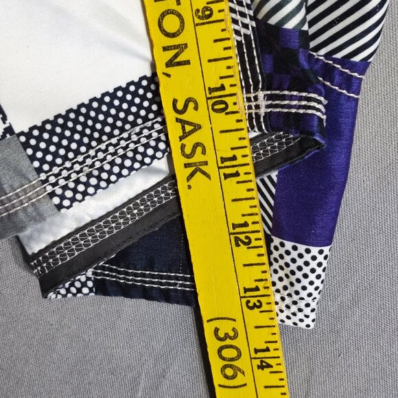 RipZone board shorts men's size 28 purple white grey abstract summer swim wear - Picture 12 of 13